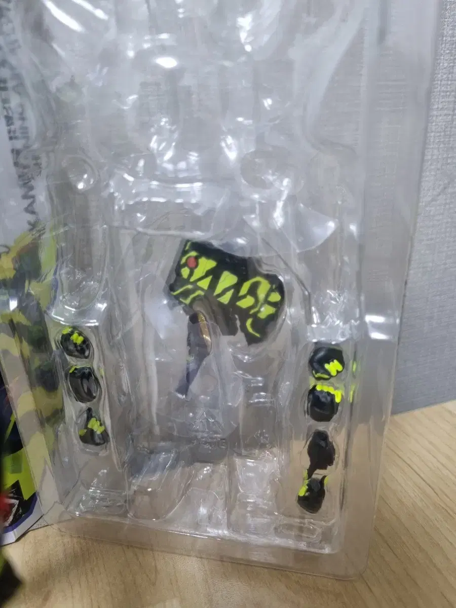thumbnail-2